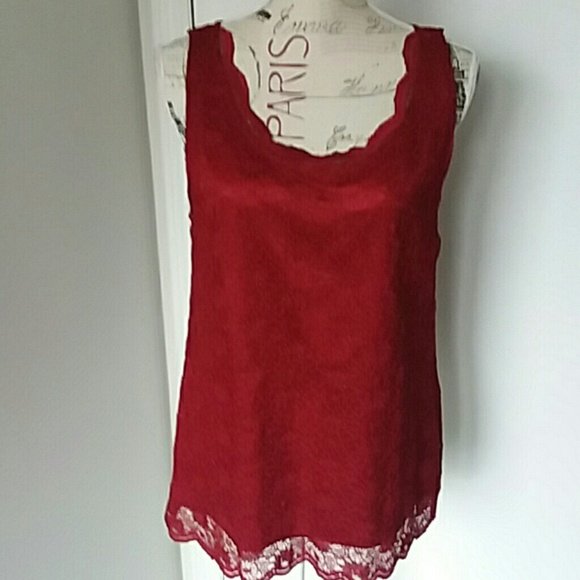 Tahari red lace and satin top NWT size LG - Picture 1 of 6